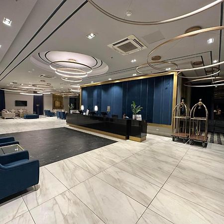 Arlowes At 20F Grand Residences Cebu Buitenkant foto