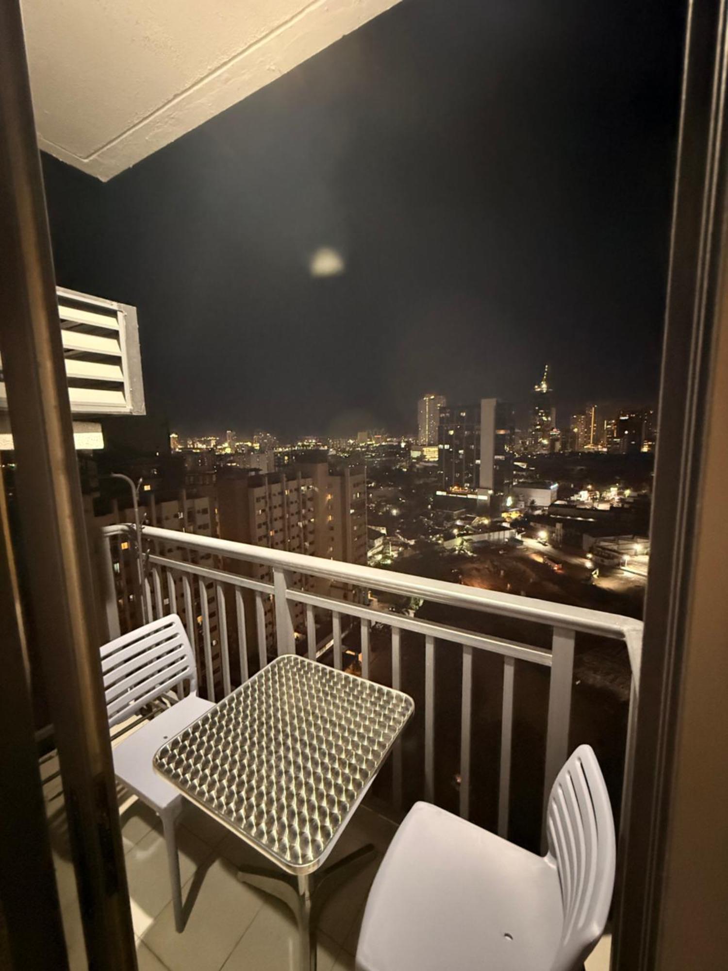 Arlowes At 20F Grand Residences Cebu Buitenkant foto